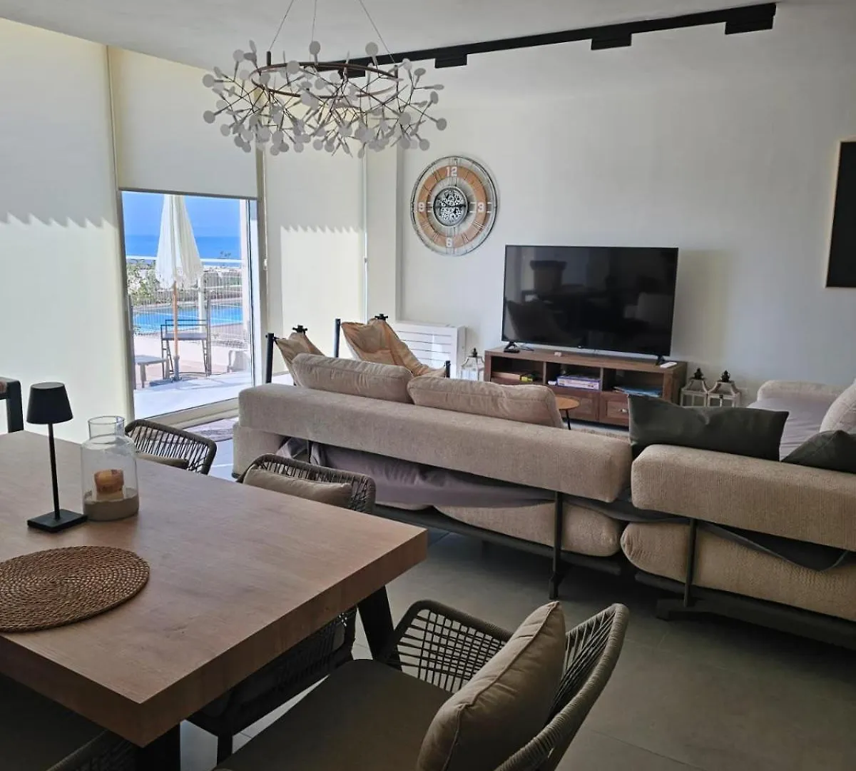 Villa Champagne Green Coast Palase Albanië